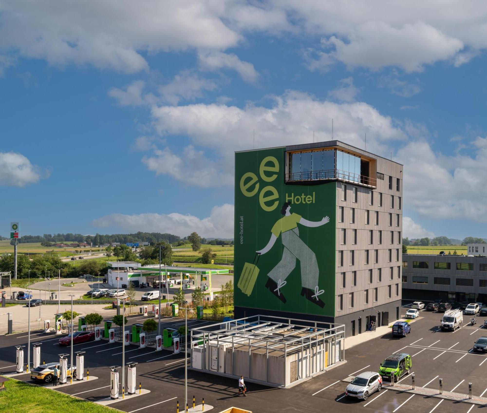 Eee Hotel Eberstalzell Bagian luar foto