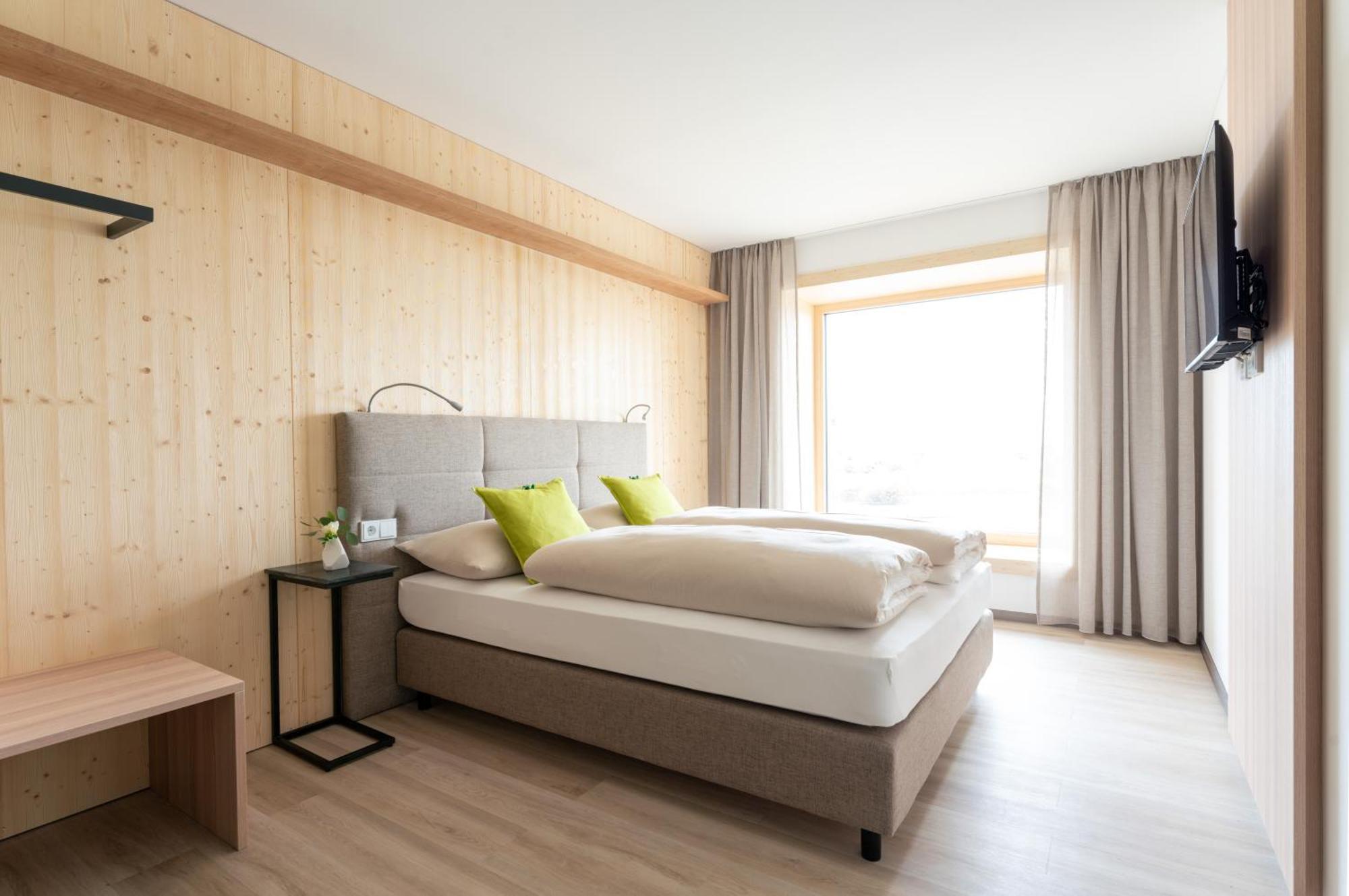 Eee Hotel Eberstalzell Bagian luar foto